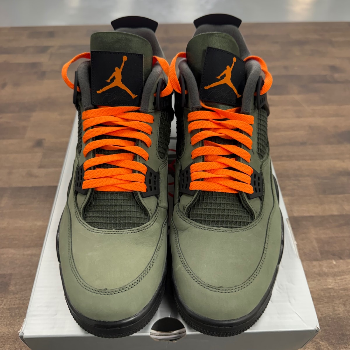 Jordan 4 Retro OG SP Undefeated (2025) - Image 2