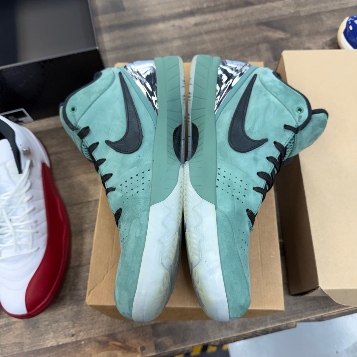 Nike Kobe 4 Protro Girl Dad Size 13 (Pre-Owned) - Image 3