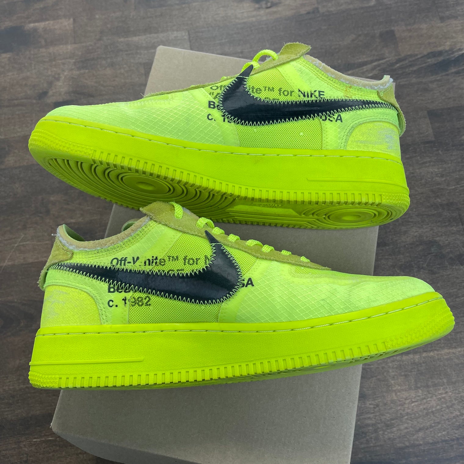 Off White Air Force 1 Volt (USED, NO BOX)