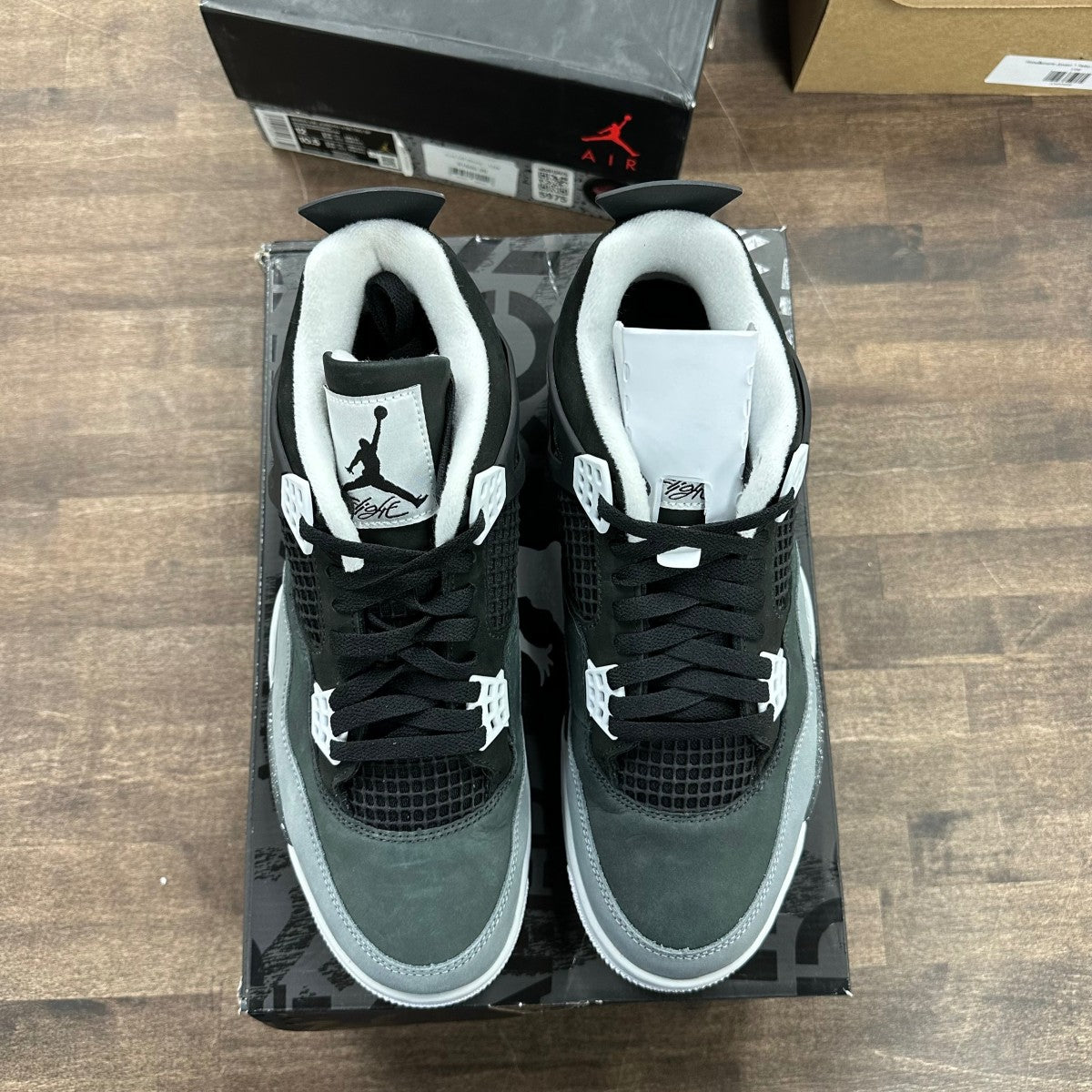 Jordan 4 Retro Fear (2024) - Image 2