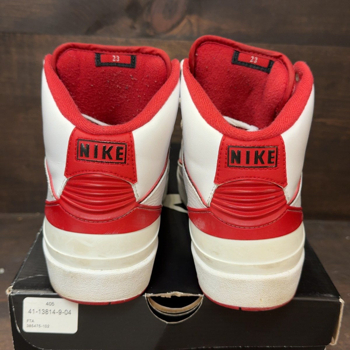 Jordan 2 Retro White Red (2014) Size 8.5 (Pre-Owned) - aux