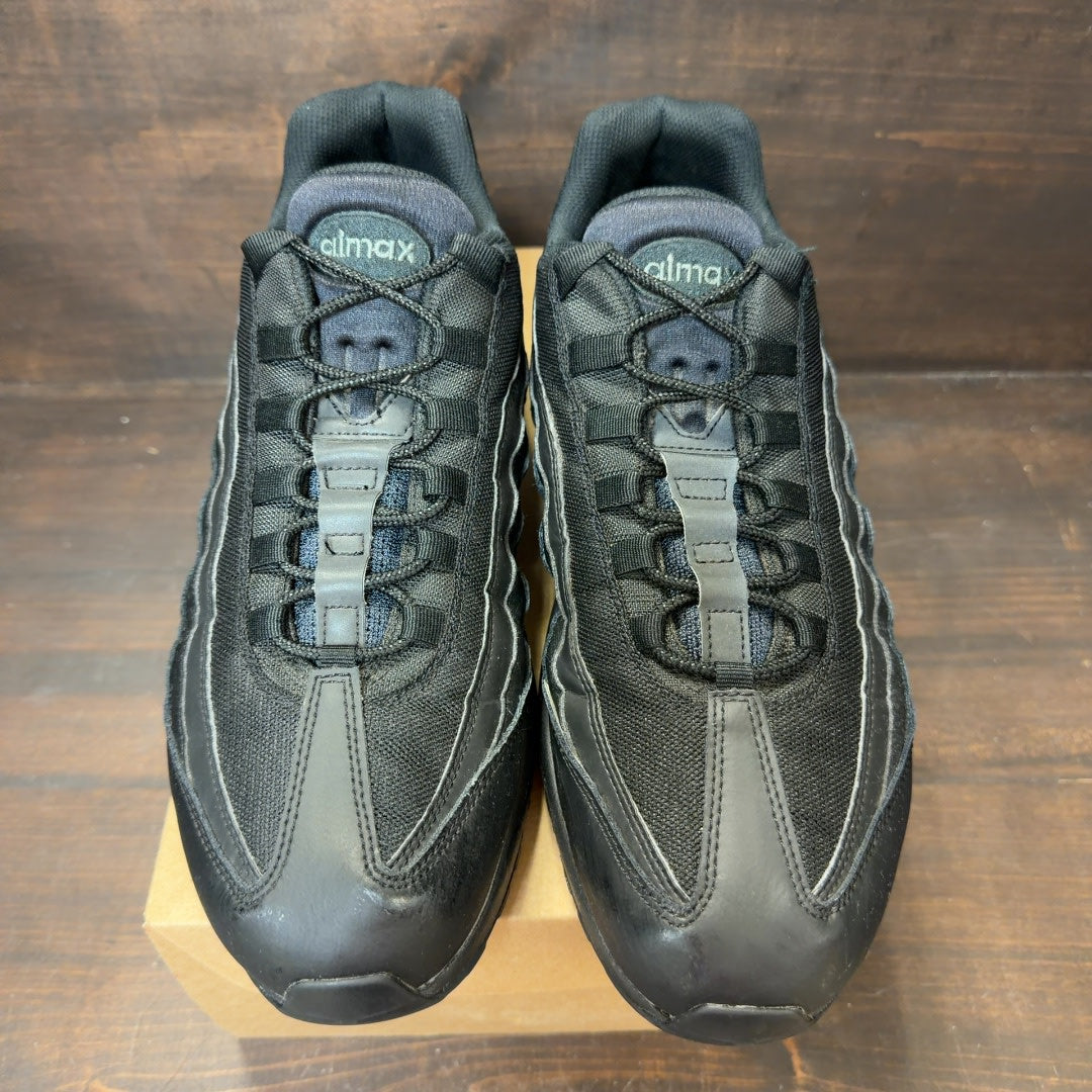 Nike Air Max 95 Essential Triple Black Size 14 (Pre-Owned) - Image 3