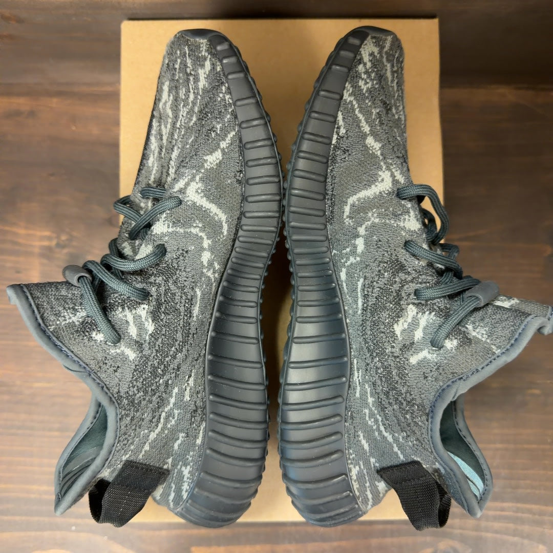 adidas Yeezy Boost 350 V2 MX Dark Salt Size 7 (Pre-Owned) - Image 6