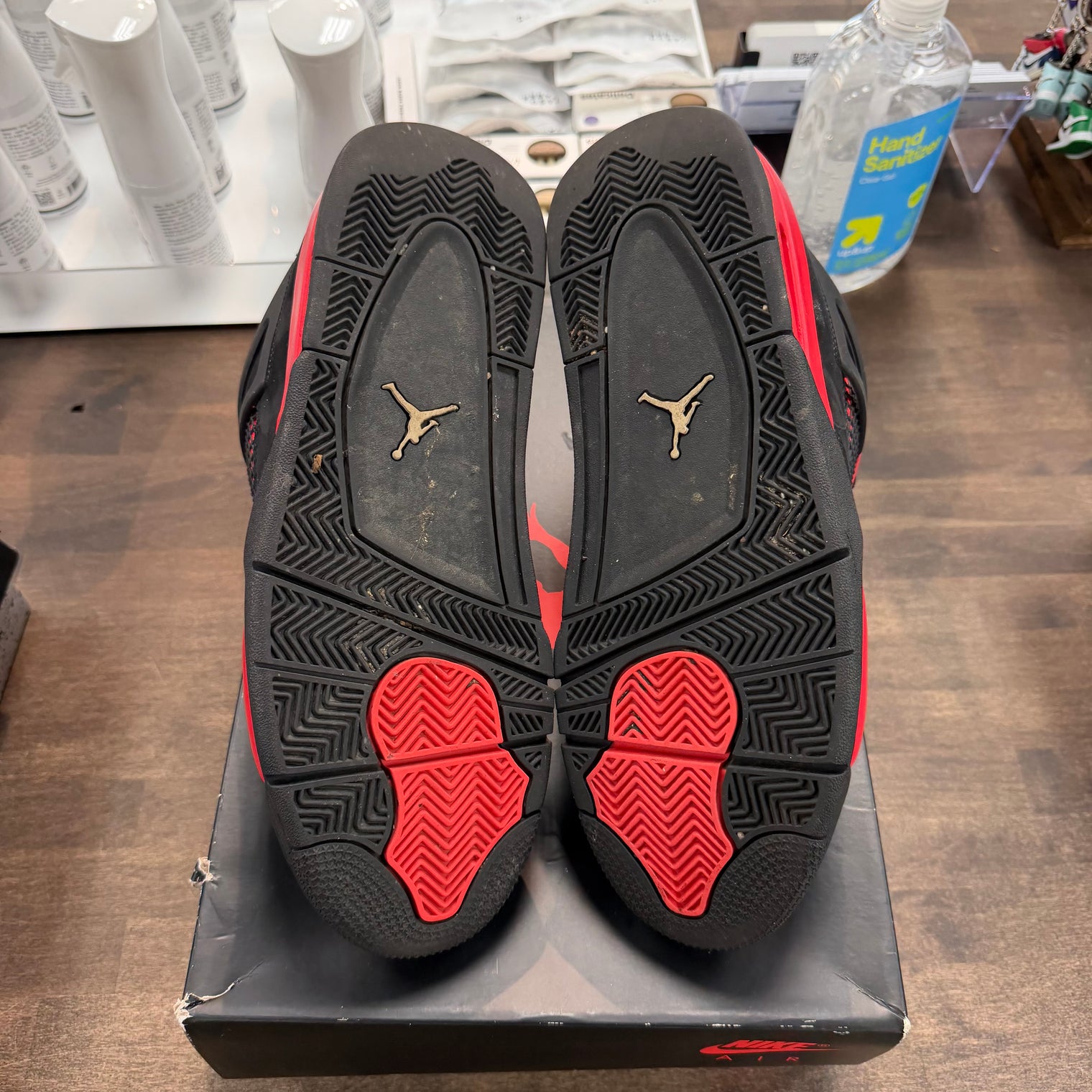 Red Thunder Jordan 4 Retro (USED, Replacement Box)