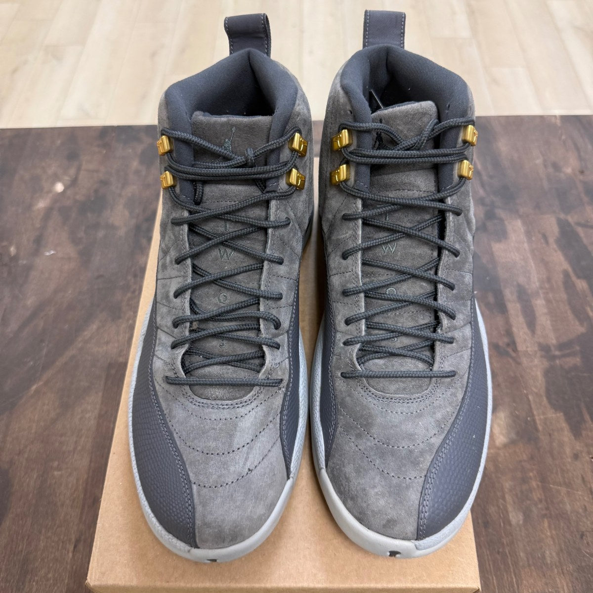 Jordan 12 Retro Dark Grey Size 12 (Pre-Owned) - Image 2