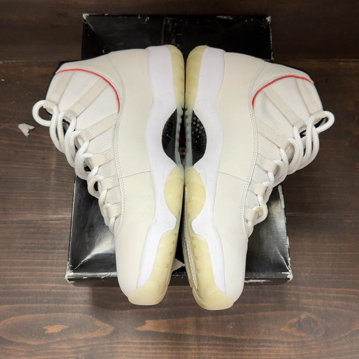 Jordan 11 Retro Platinum Tint - Image 4