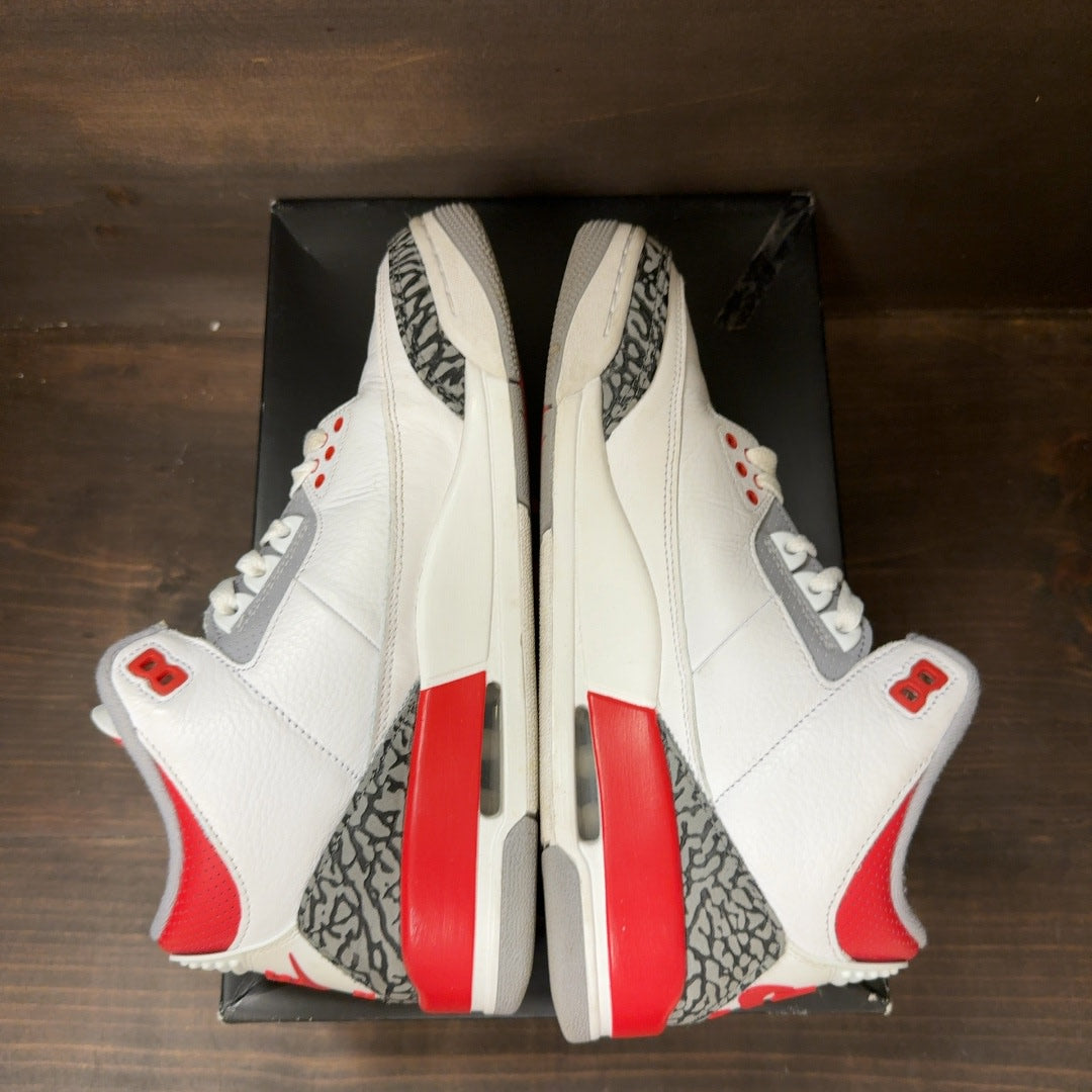 Jordan 3 Retro Fire Red (2022) Size 8.5 (Pre-Owned)