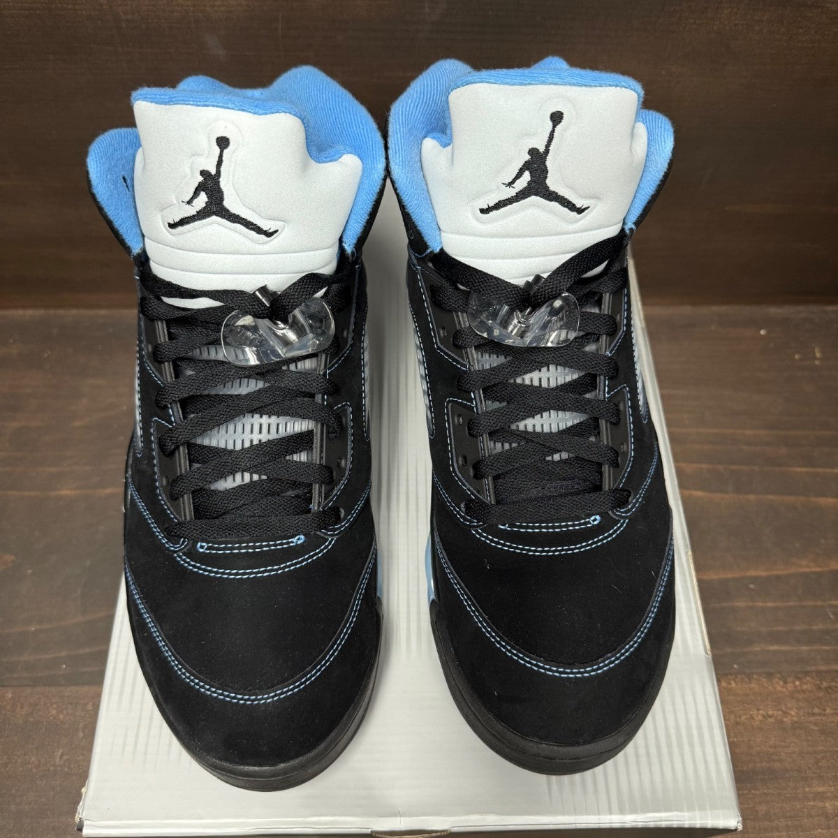 Jordan 5 Retro Black University Blue (2026) - Image 2