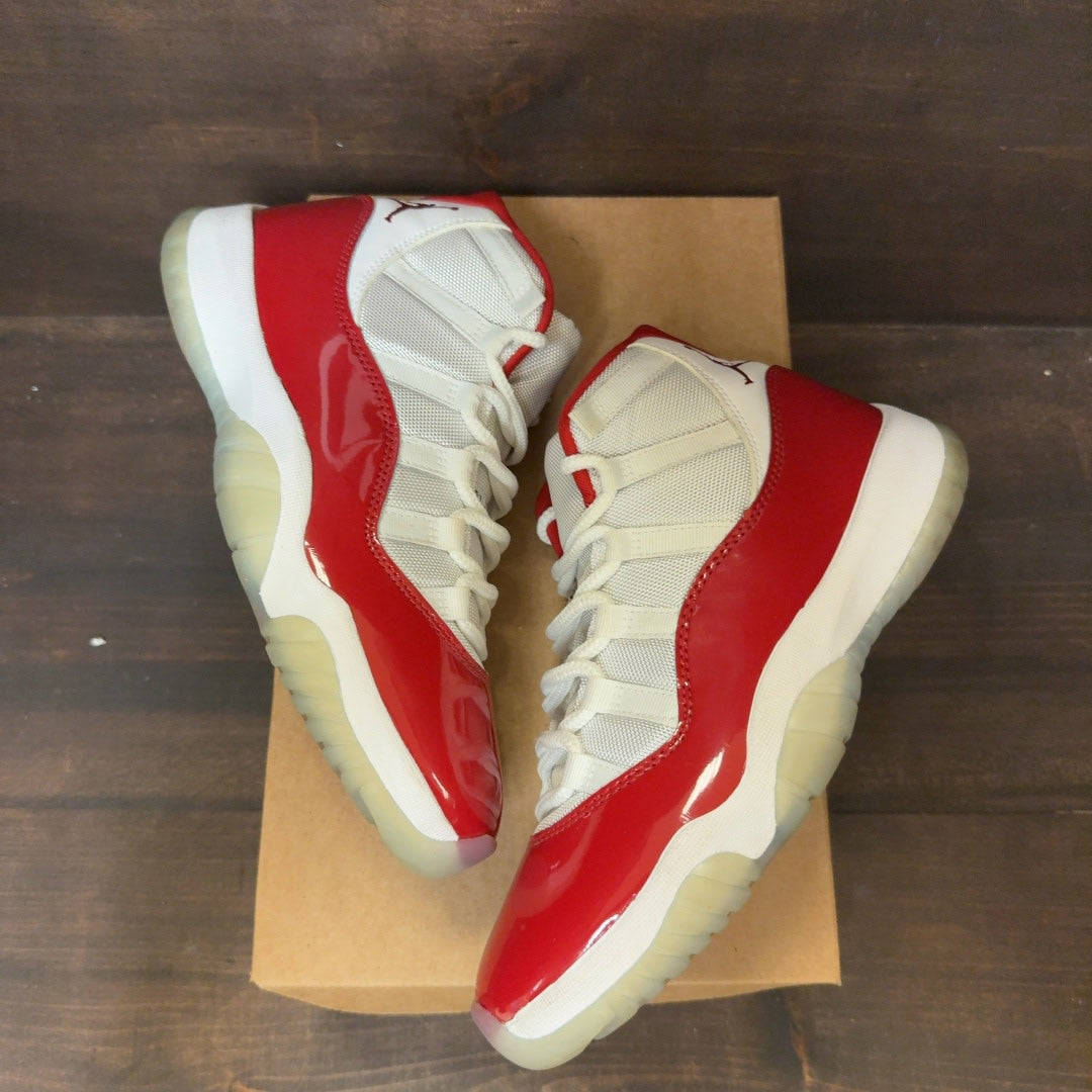 Jordan 11 Retro Cherry (2022) Size 8 (Pre-Owned) - Image 2
