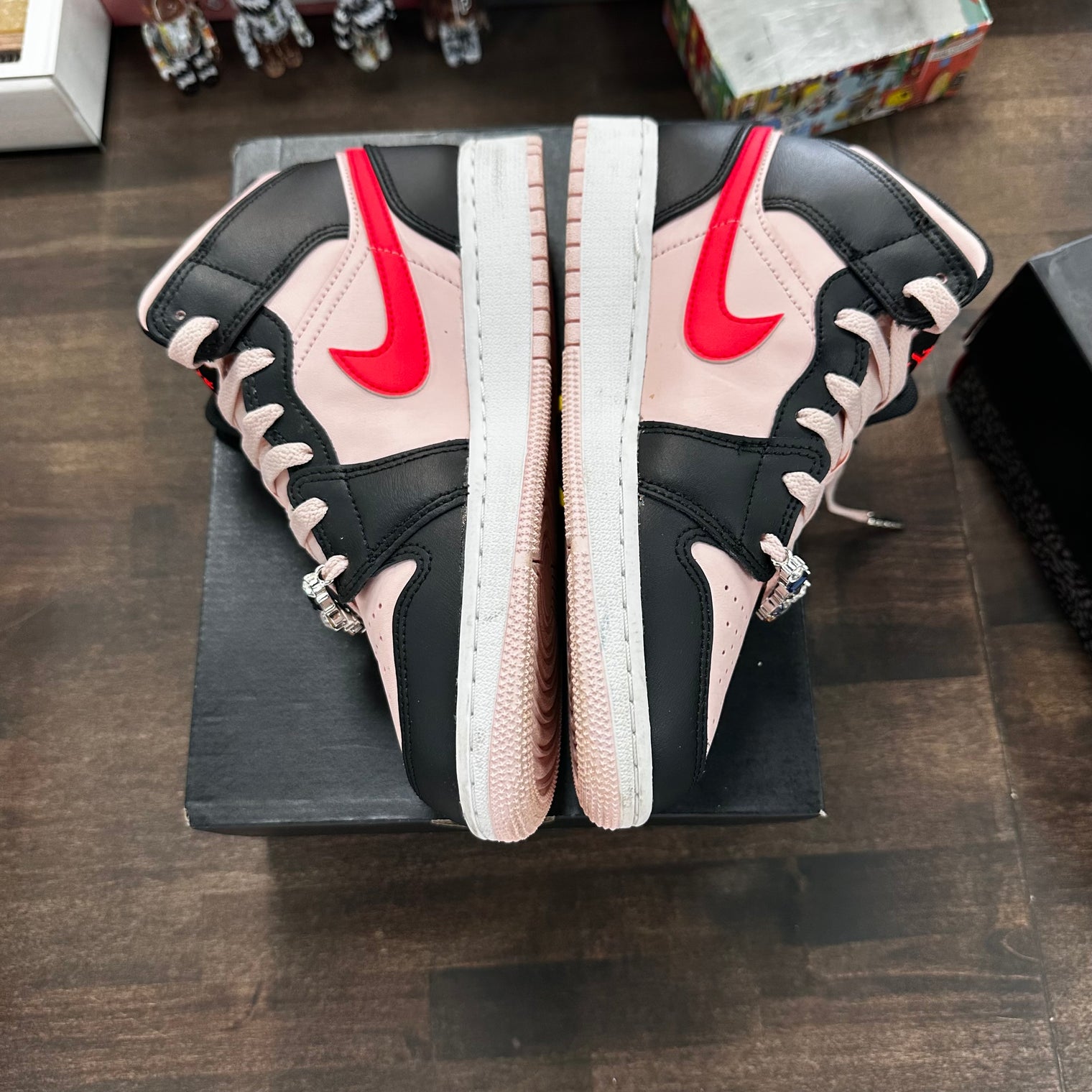 (GS) Atmosphere Jordan 1 Mid (USED)