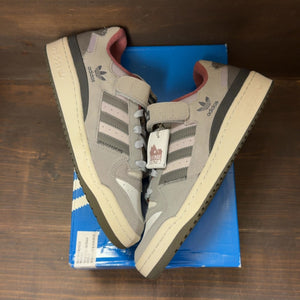 adidas Forum 84 Low Home Alone 2 Size 10 - Image 2