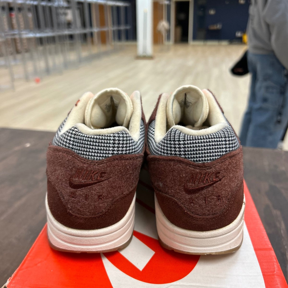 nike air max 1 houndstooth