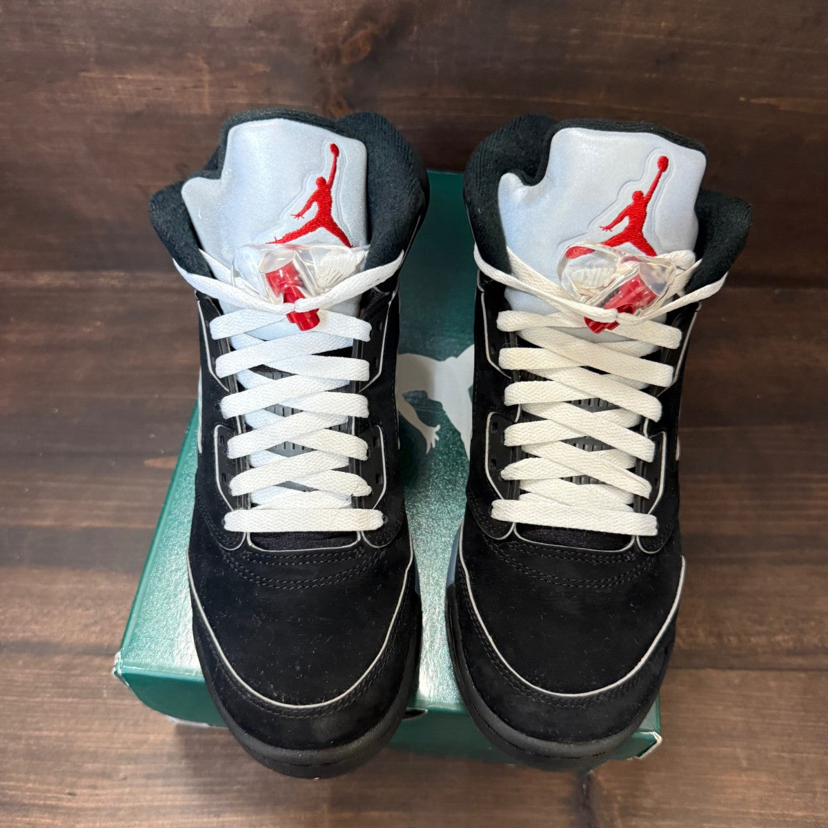 Jordan 5 Retro OG Black Metallic Reimagined (GS) Size 6.5Y (Pre-Owned) - Image 2