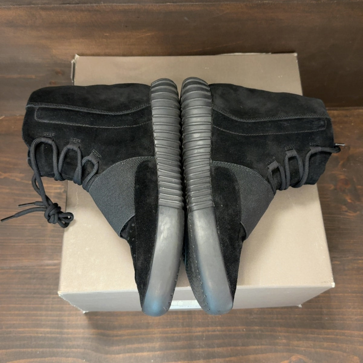 adidas Yeezy Boost 750 Triple Black - Image 4