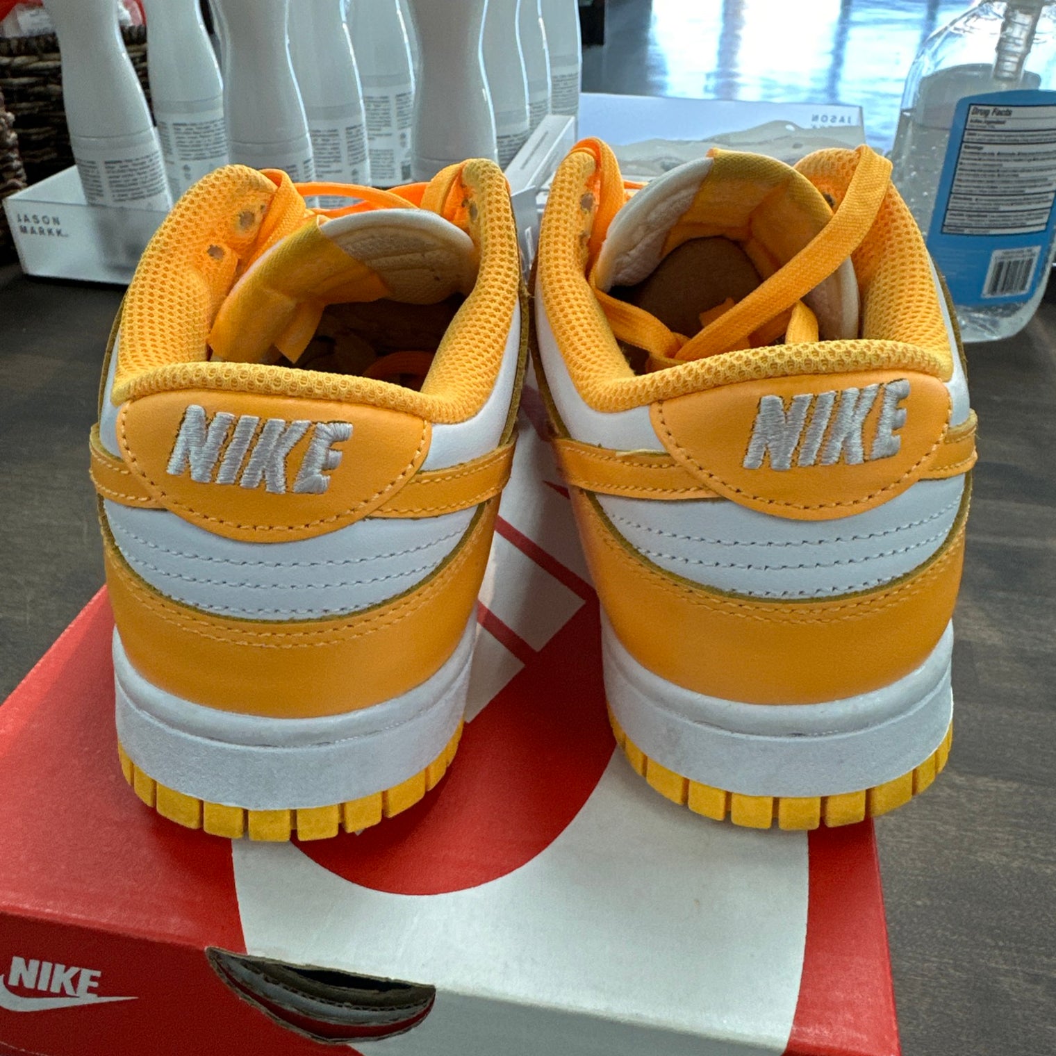 (W) Laser Orange Dunk Low (USED)