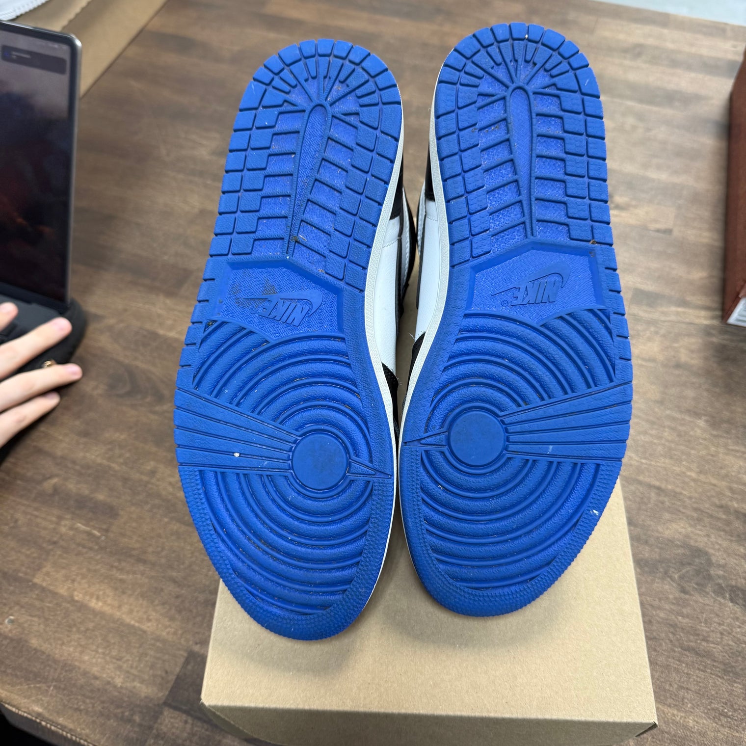 Royal Toe Jordan 1 High (USED, No Box)