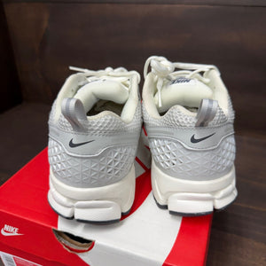 Nike Zoom Vomero 5 Photon Dust Chrome (GS) - Image 3