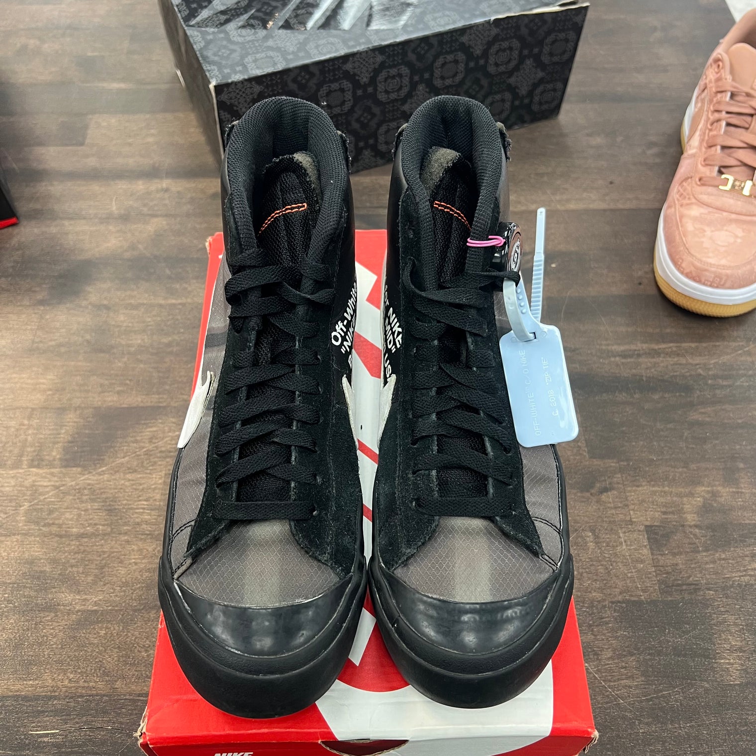 Black Nike Off-White Blazer Mid (USED,NO BOX)