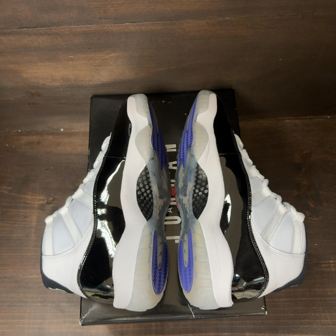 Jordan 11 Retro Concord (2018) Size 8.5 (Pre-Owned)