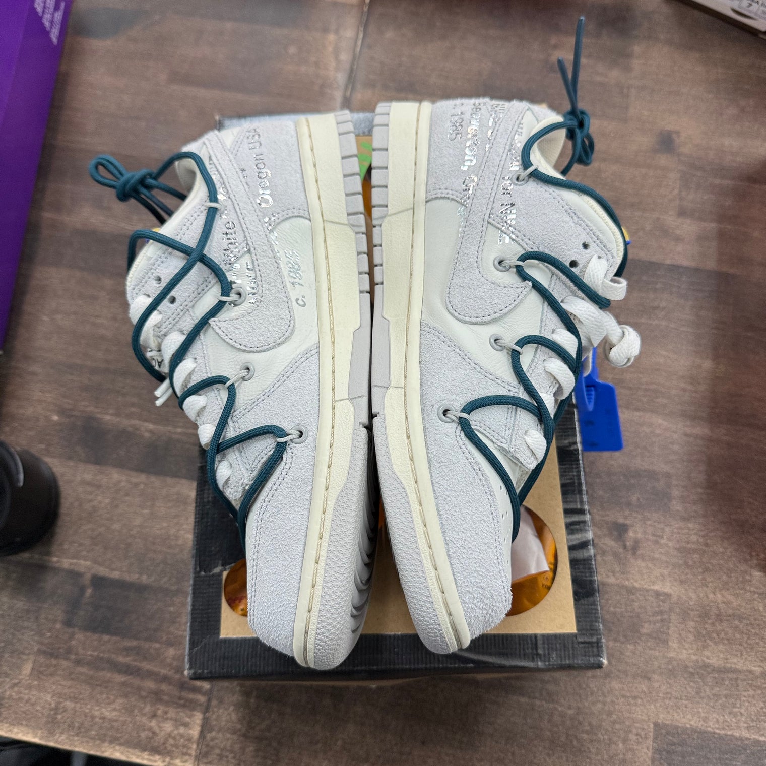 Nike Dunk Low Off-White Lot 16 (Men's) (US 8.5) (Lightly Worn)