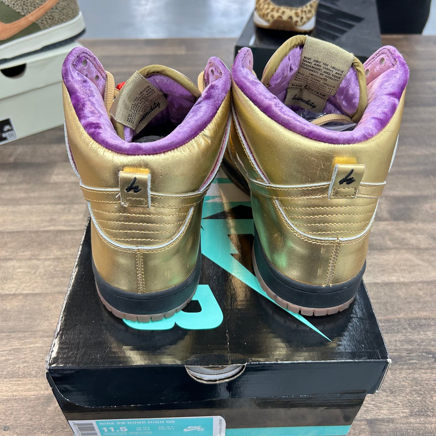 Humidity Nike SB Dunk High (Used)