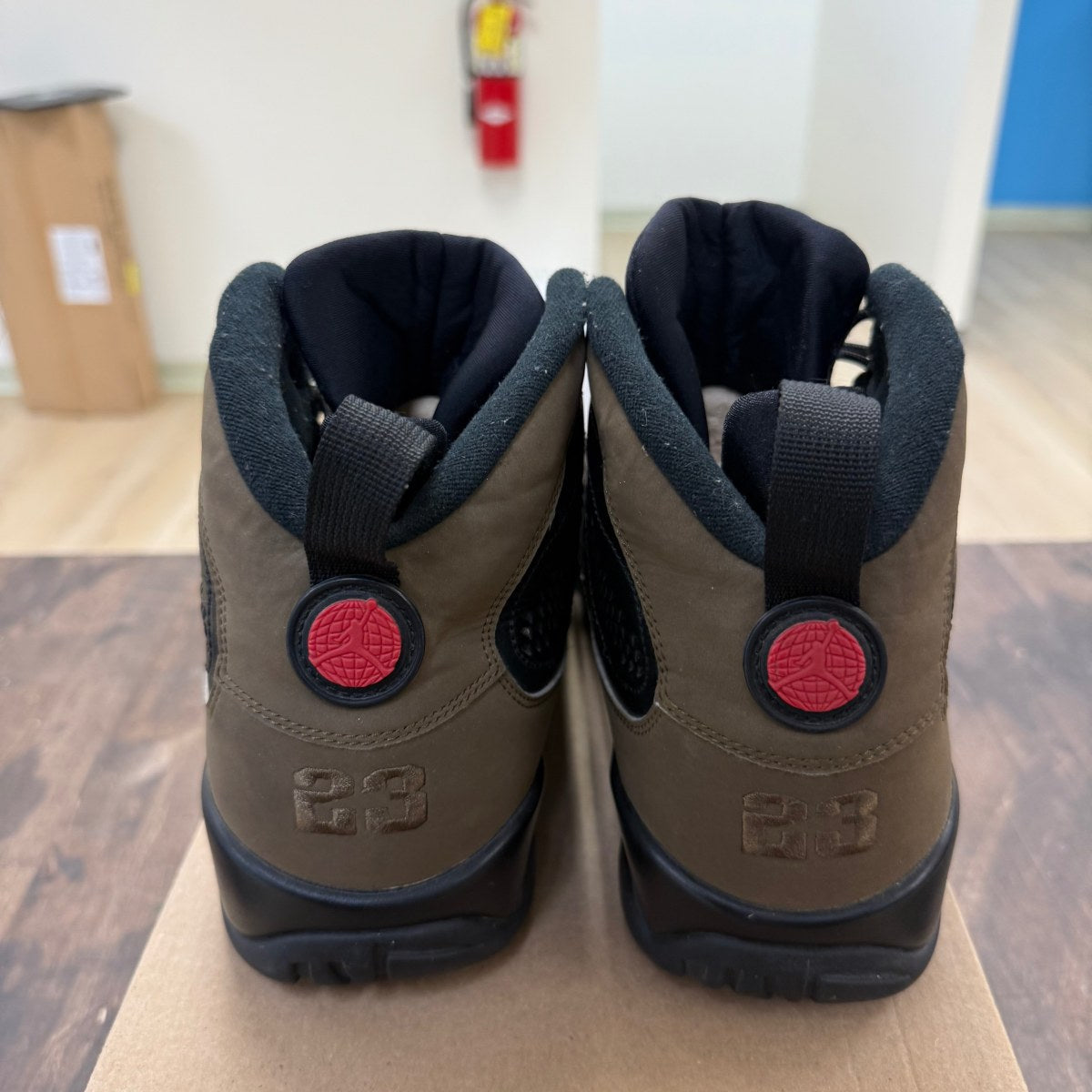 Jordan 9 Retro Olive (2012) Size 12 (Pre-Owned) - Image 3