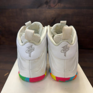 Nike Air Foamposite One White Fruity Pebbles (2015) (GS) Size 5Y (Pre-Owned) - Image 4