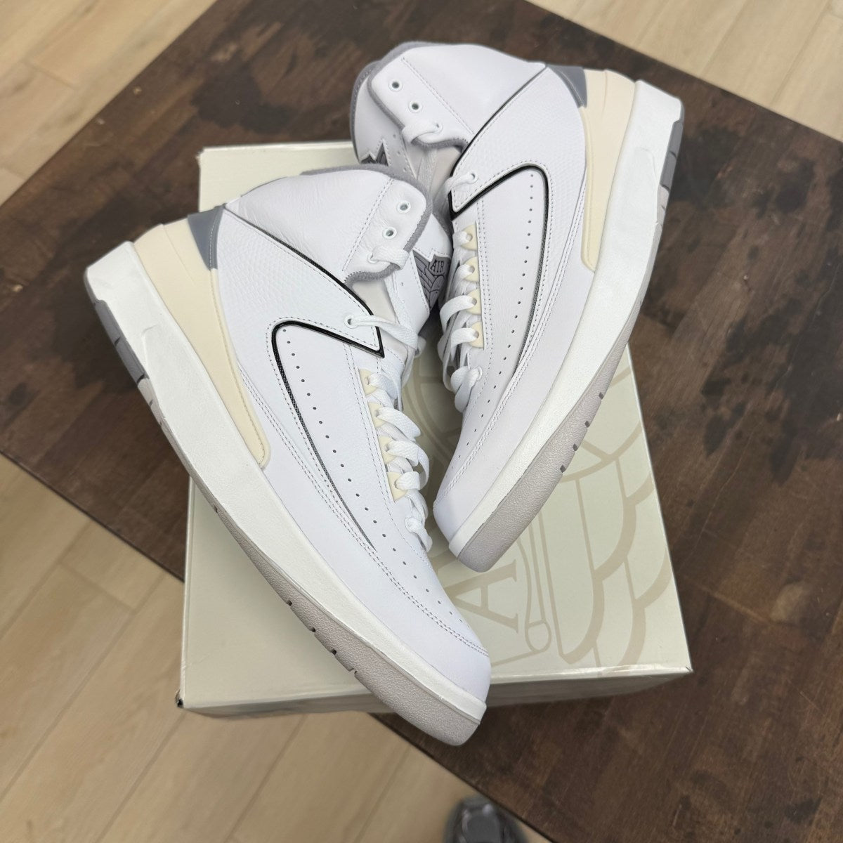 Jordan 2 Retro Cement Grey - Image 1