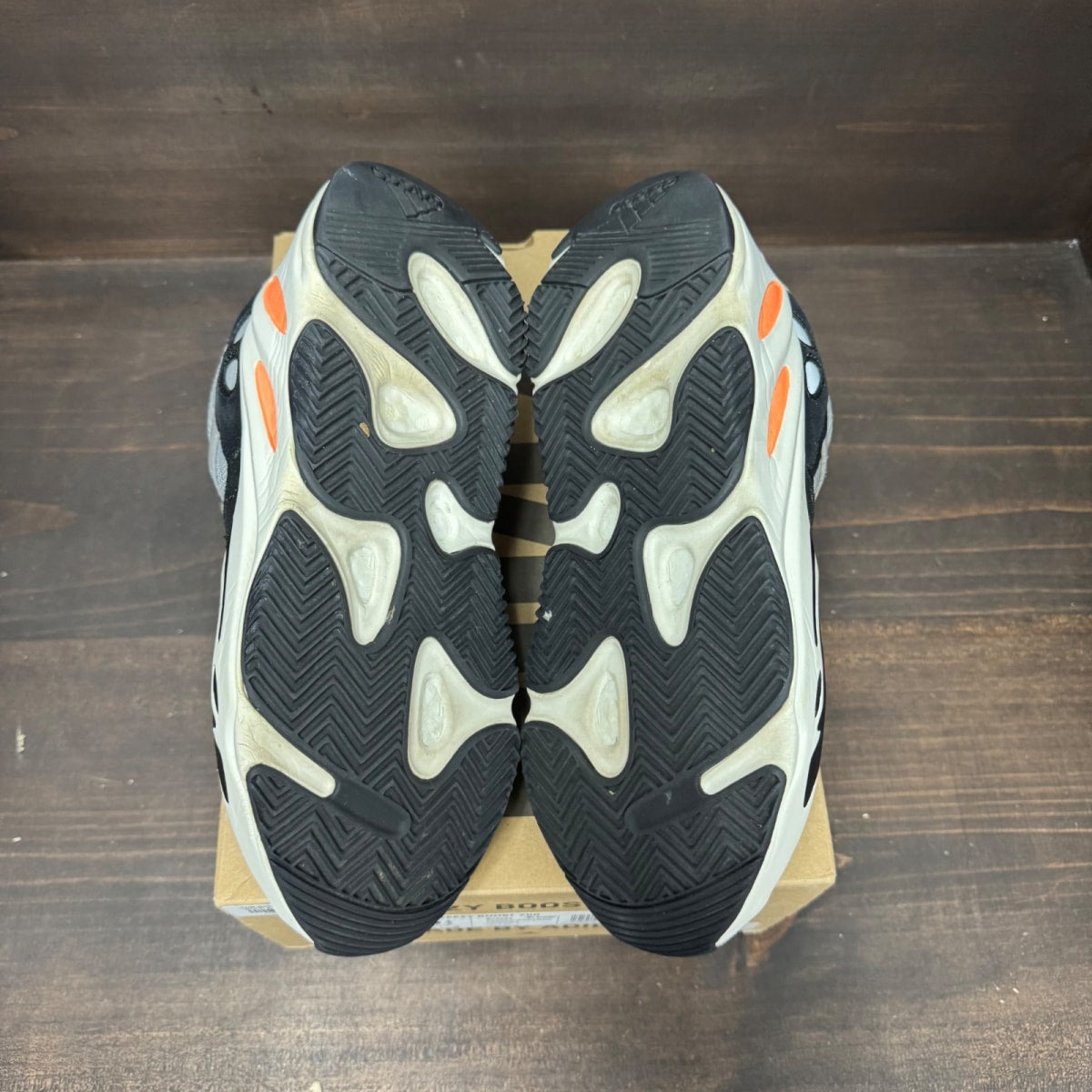 adidas Yeezy Boost 700 Wave Runner - Image 6