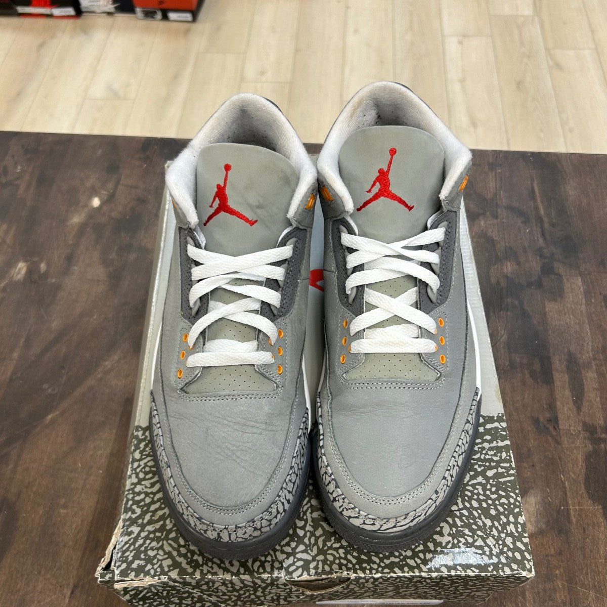 Jordan 3 Retro Cool Grey (2021) - Image 2