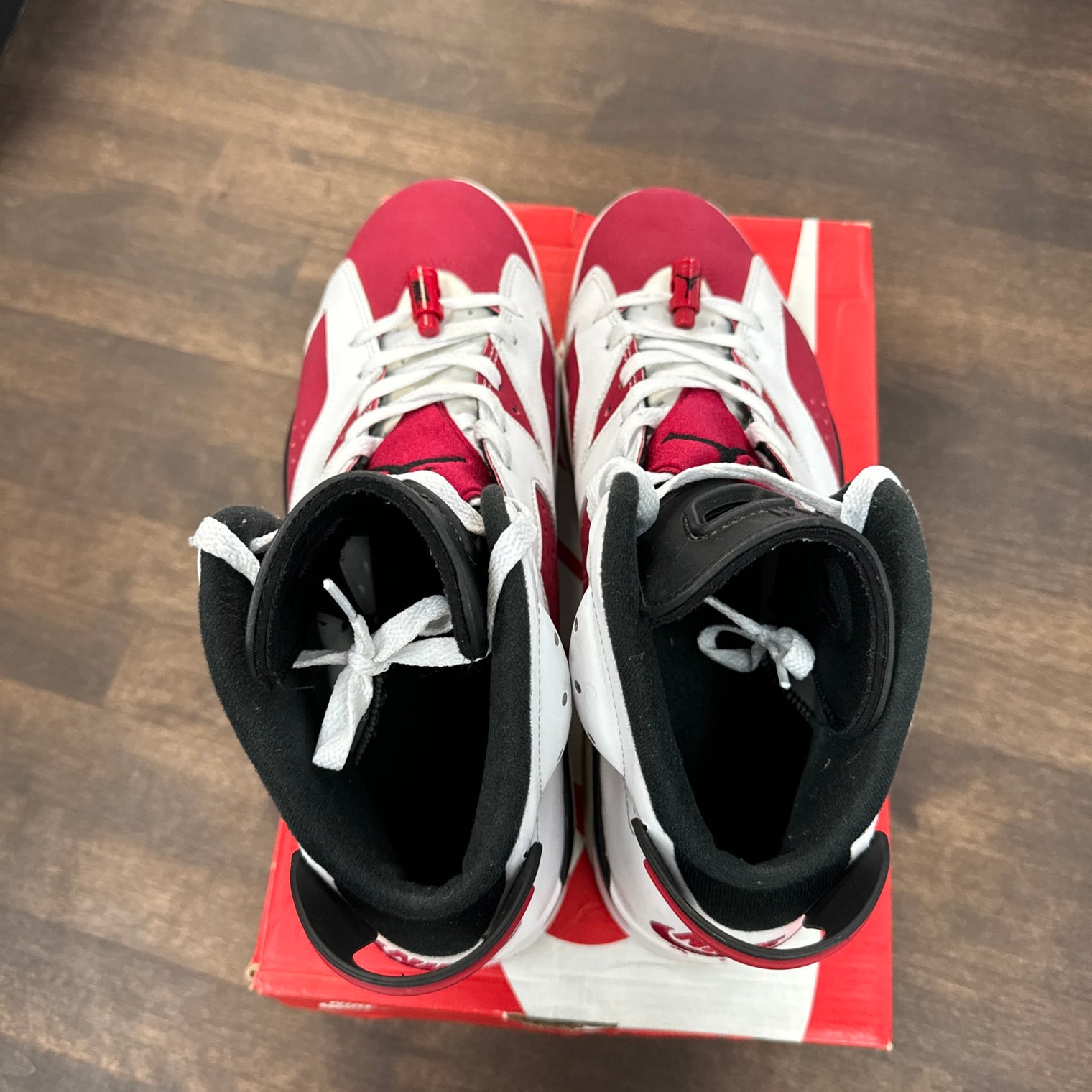 Carmine Jordan 6 Retro (USED, no box)