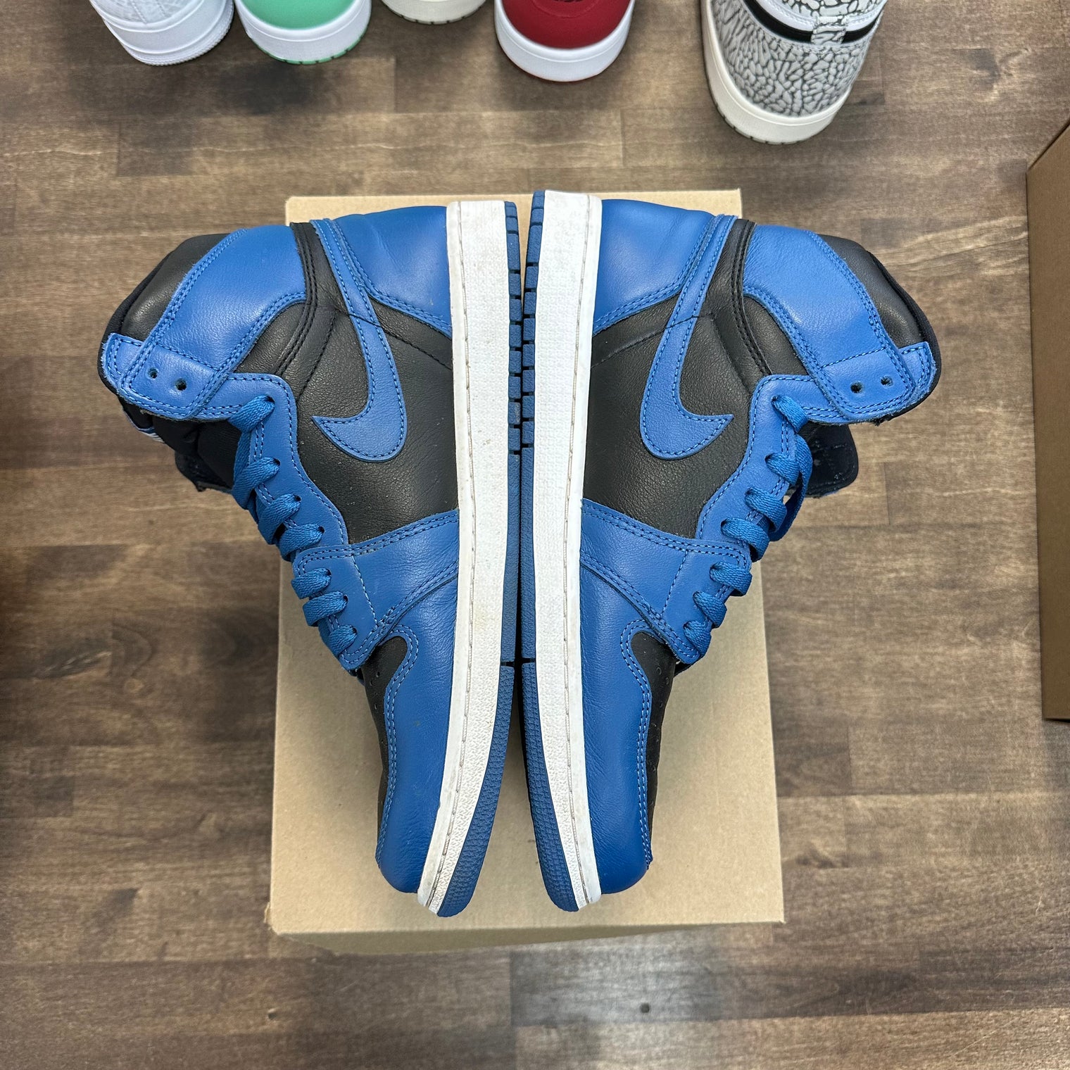 Jordan 1 Retro High OG Dark Marina Blue (US 10.5) (USED, No Box)