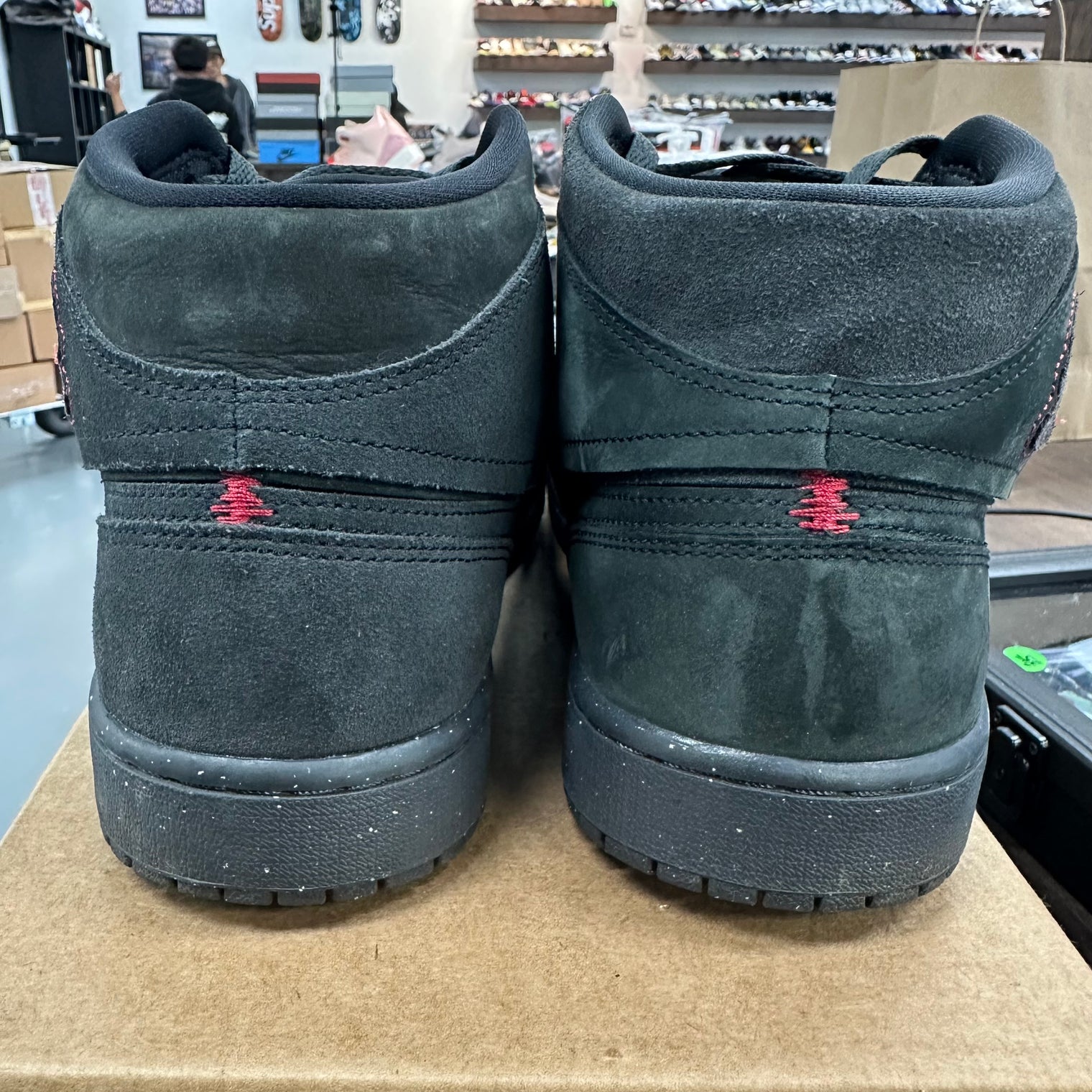 Craft Dark Smoke Red Jordan 1 Mid SE (USED, No Box)