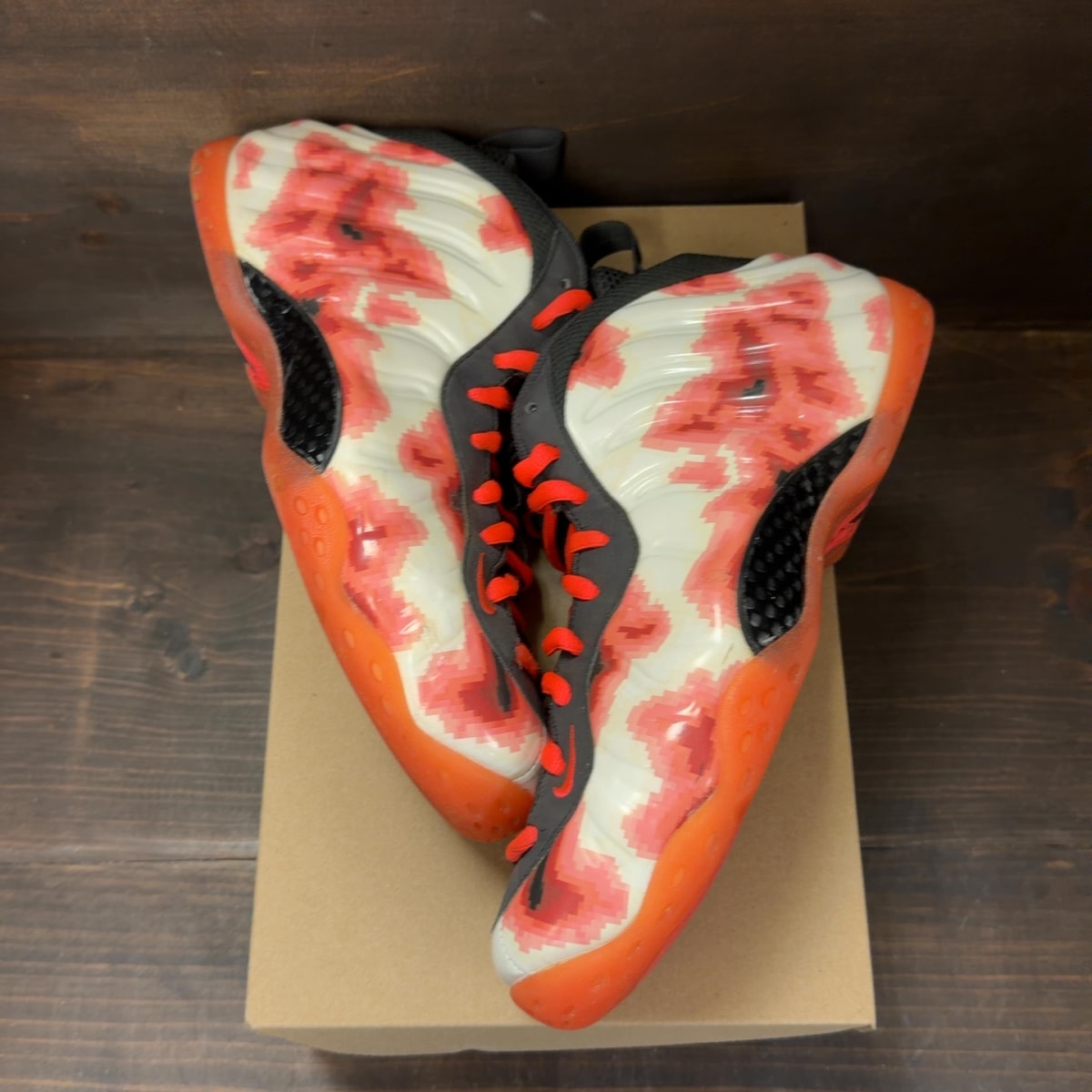 Nike Air Foamposite One Thermal Map Size 10.5 (Pre-Owned) - Image 2