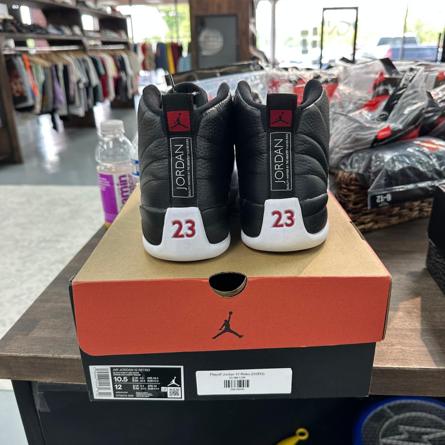 Playoff Jordan 12 Retro (USED)