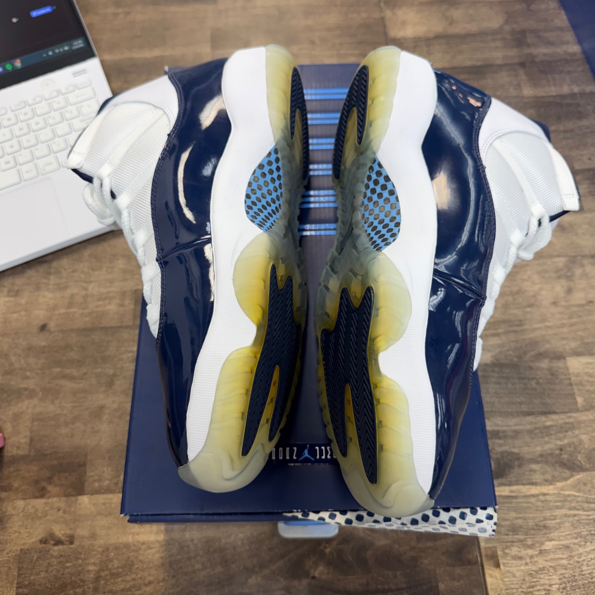 Jordan 11 Retro UNC Win Like 82 - Image 6