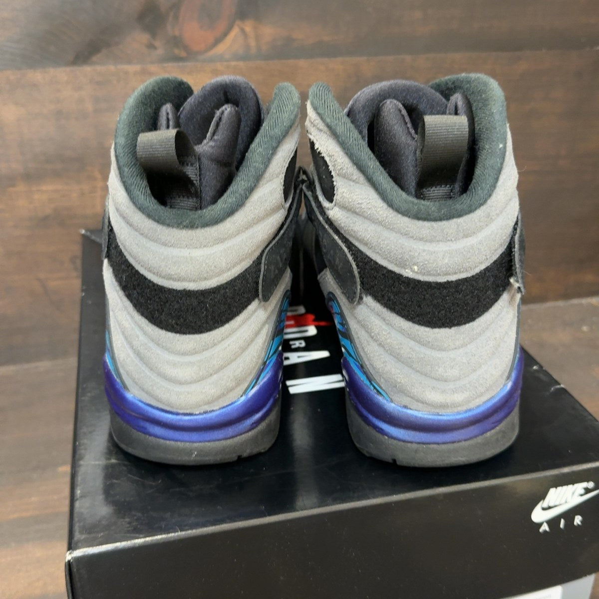 Jordan 8 Retro Aqua (2025) - Image 4