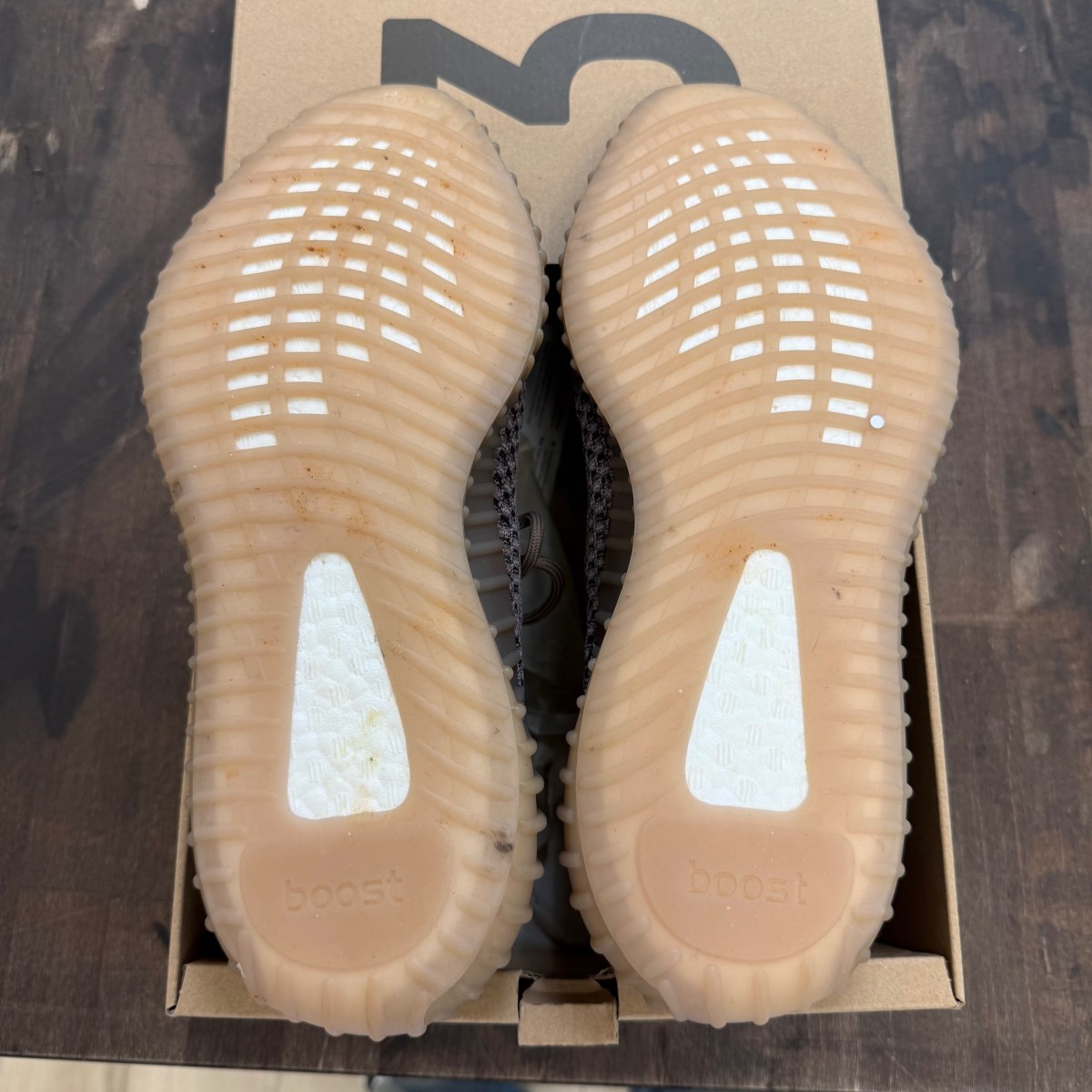 adidas Yeezy Boost 350 V2 Fade - Image 6