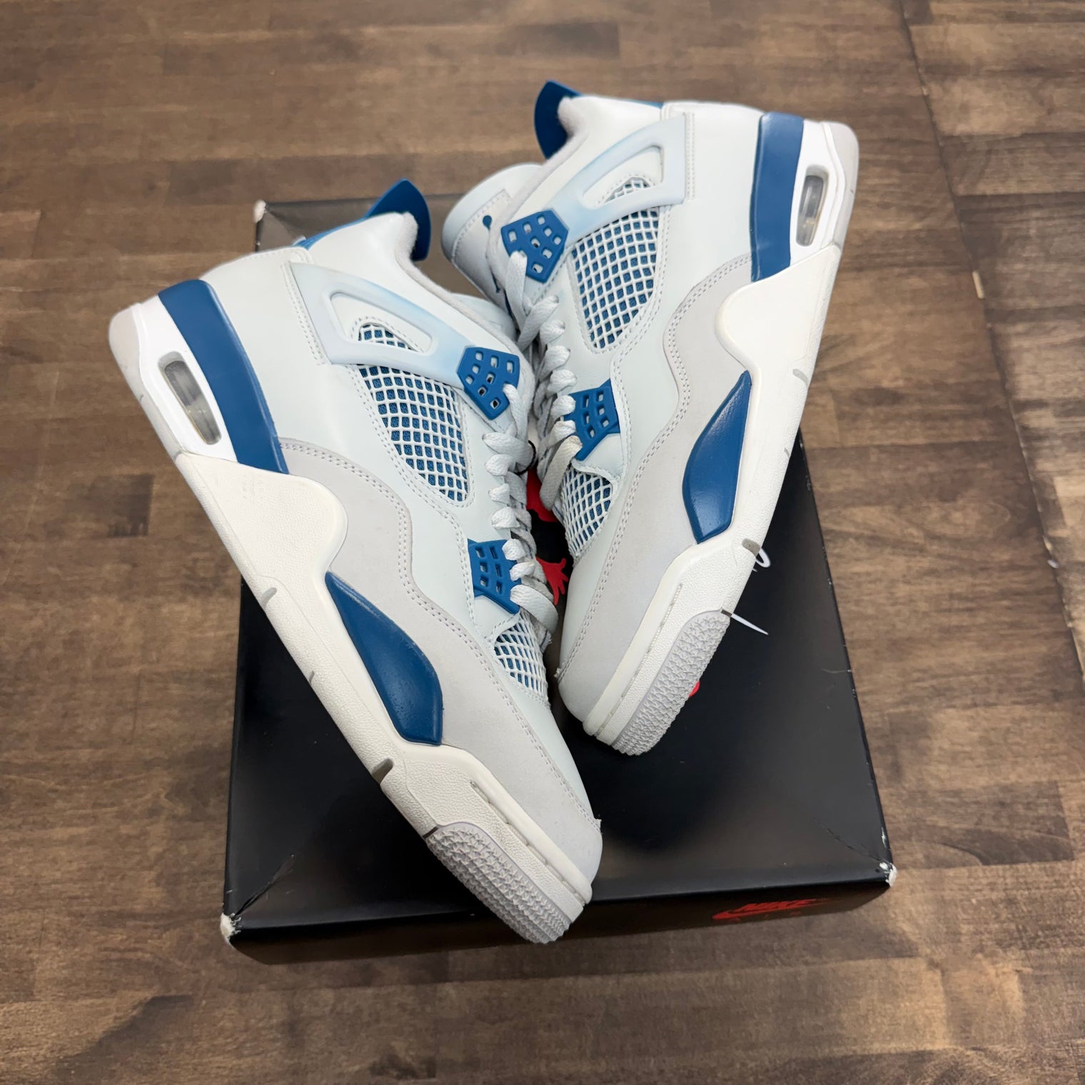 Military Blue Jordan 4 Retro (USED)