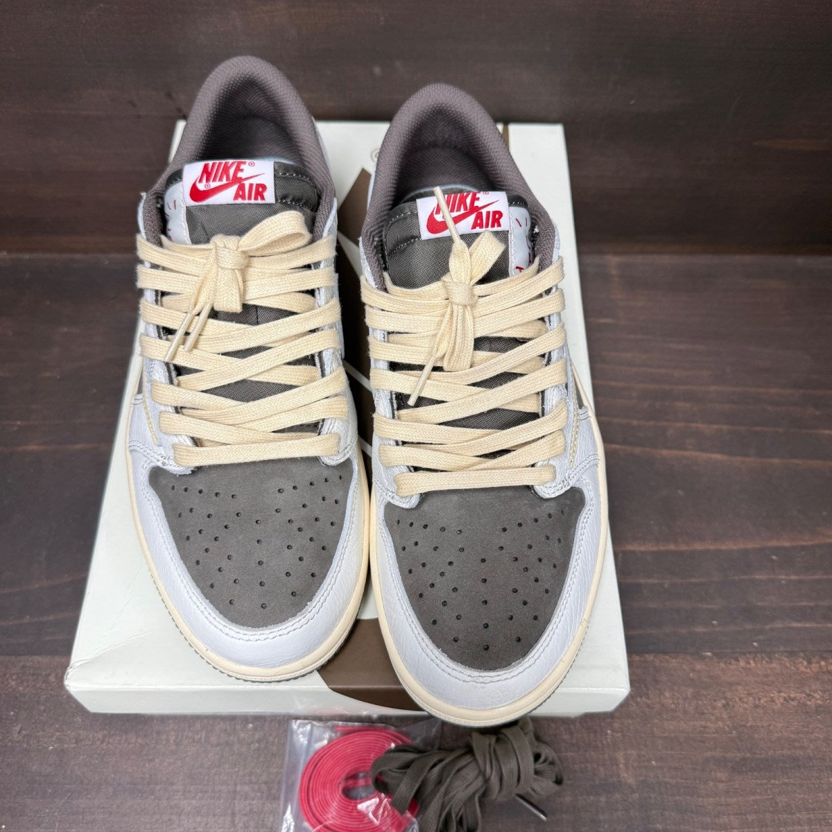 Jordan 1 Retro Low OG SP Travis Scott Reverse Mocha Size 7.5 (Pre-Owned)