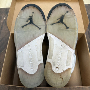Jordan 5 Retro Metallic White (2015) Size 13 (Pre-Owned) - Image 3