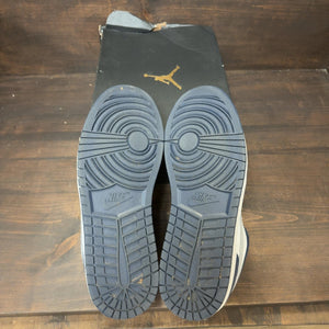 Jordan 1 Low Wolf Grey Midnight Navy - Image 7
