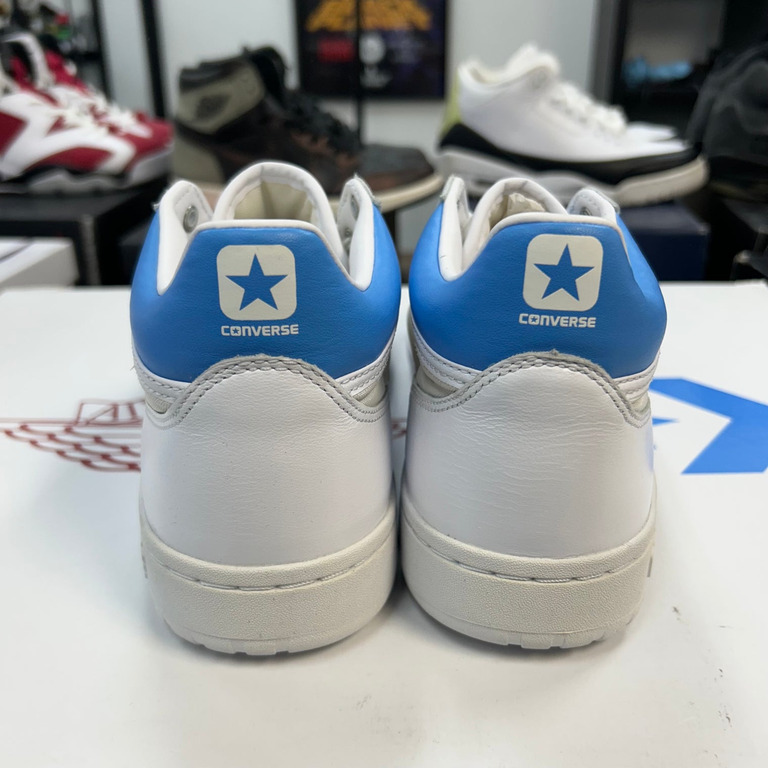 Alumni Pack Jordan 2 Retro & Converse Fastbreak Mid (USED)