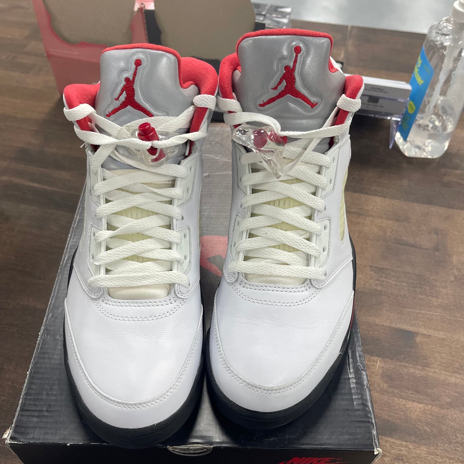 Fire Red Jordan 5 (USED)