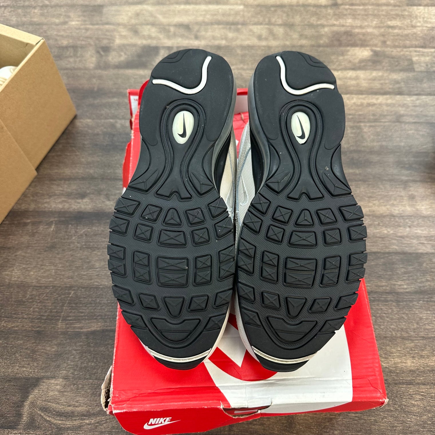 Light Bone Air Max 97 (Used)