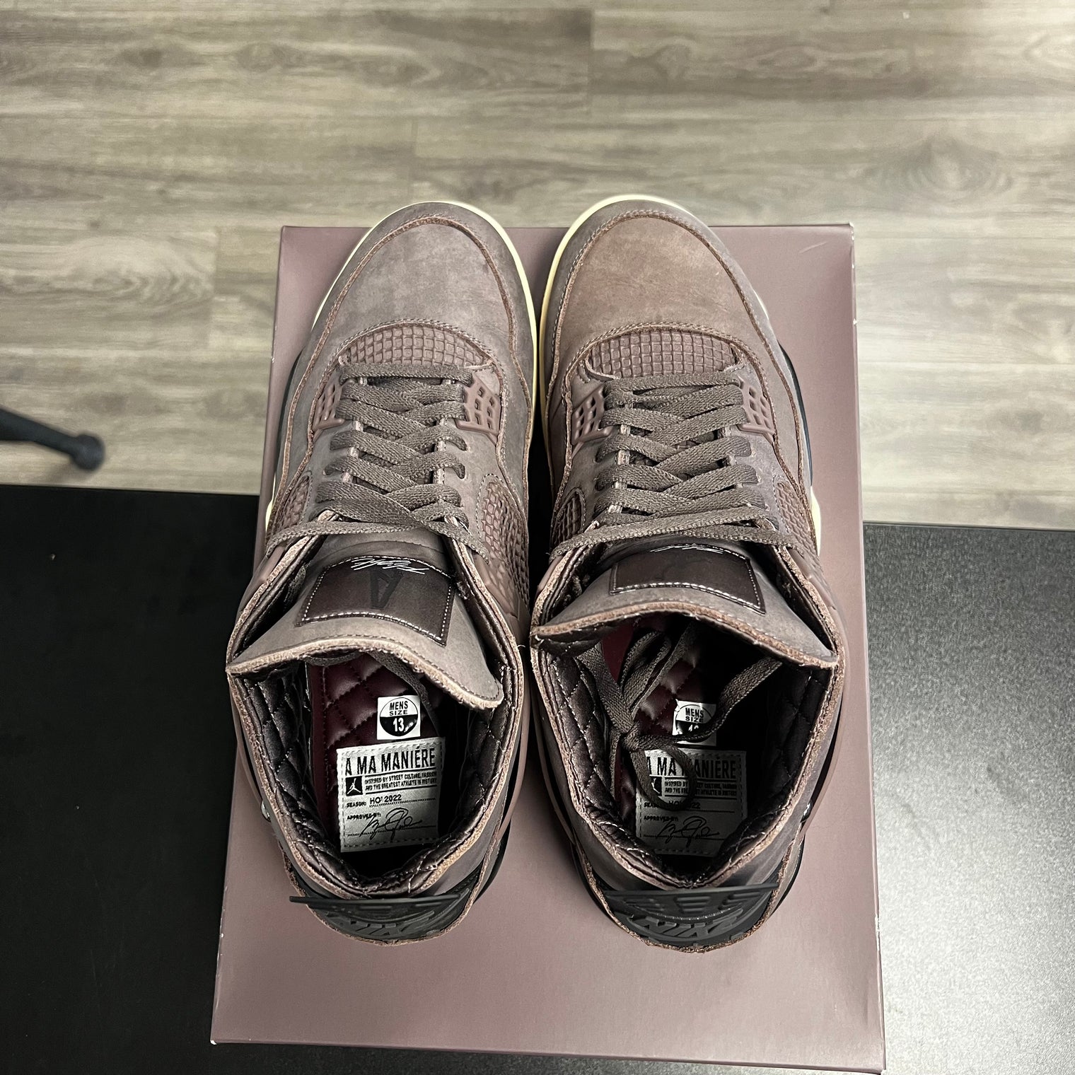 A Ma Maniere Violet 4 Jordan 4 (USED)