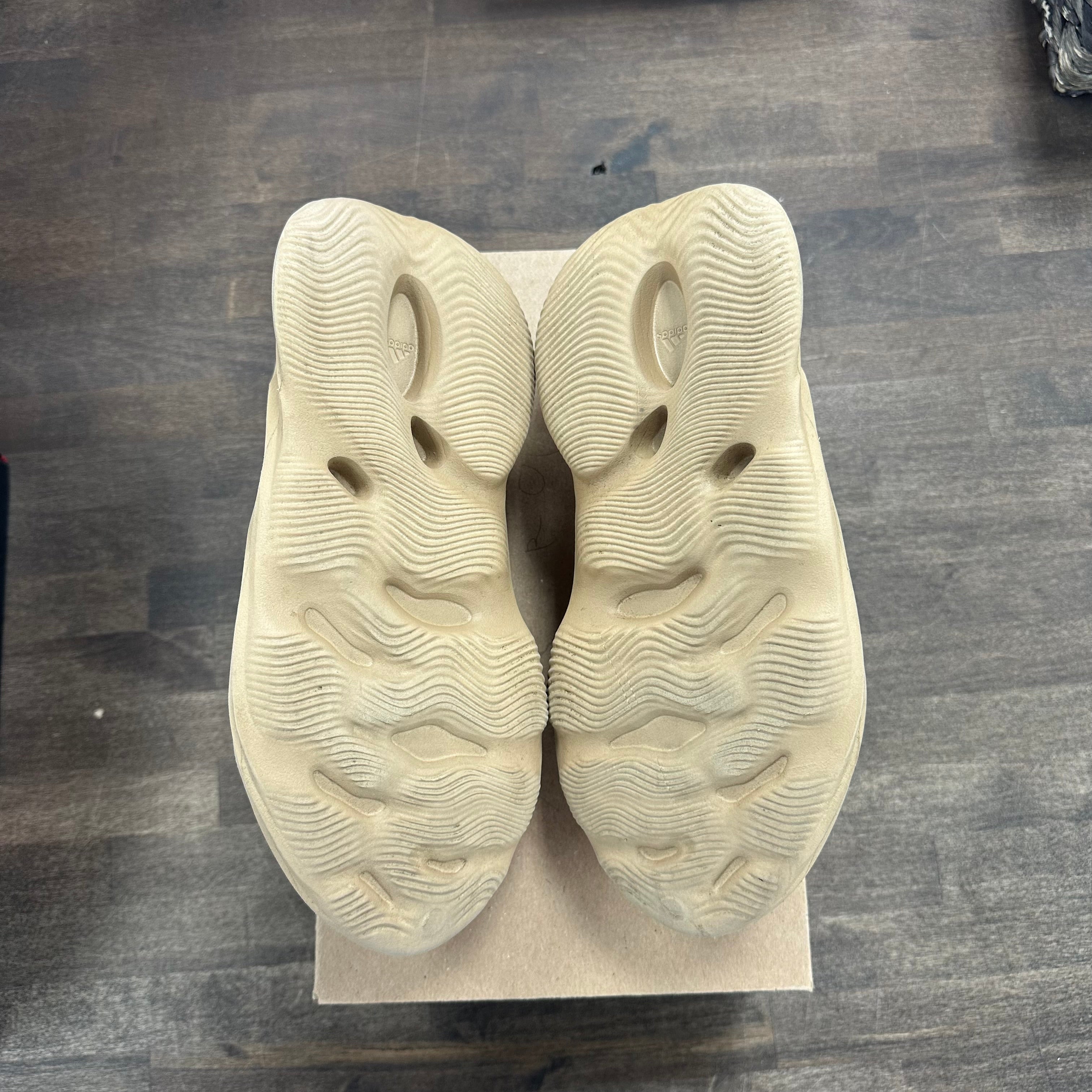 adidas Ochre adidas Yeezy Foam RNNR (USED) Size 7M/8.5W (Pre-Owned) - Image 5