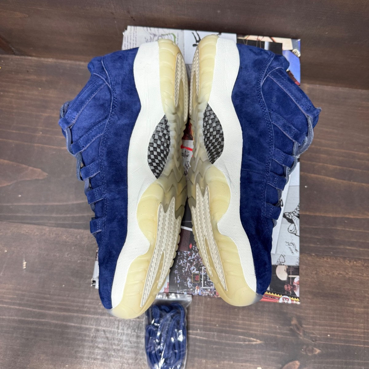 Jordan 11 Retro Low Derek Jeter RE2PECT - Image 3