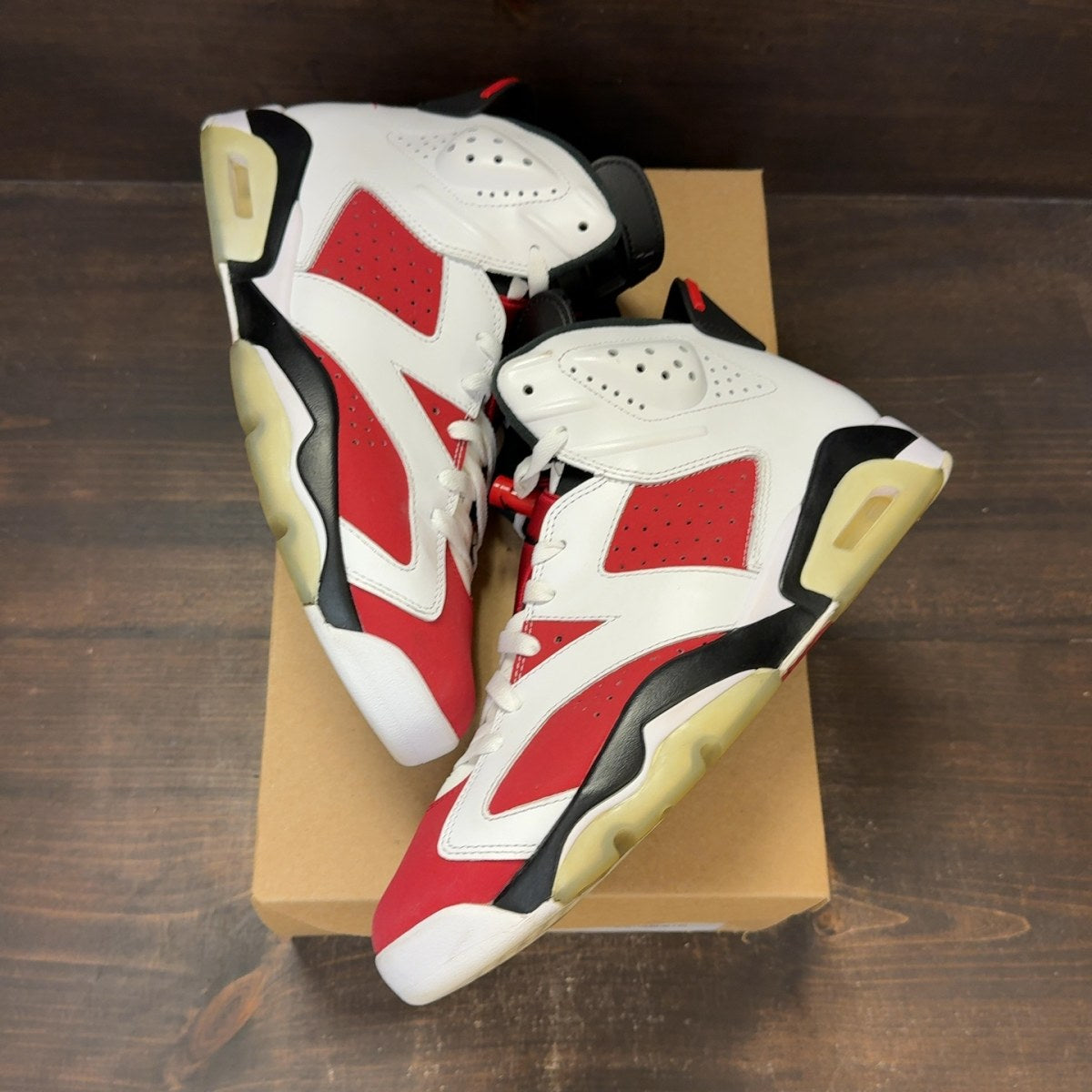 Jordan 6 Retro Carmine (2021) Size 10 (Pre-Owned) - Image 2