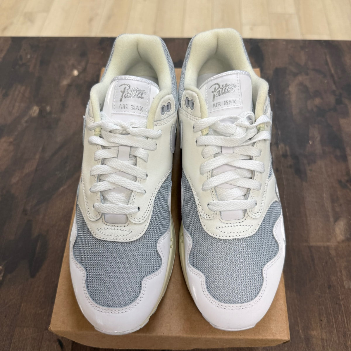 Nike Air Max 1 Patta Waves White Size 10 (Pre-Owned) - Image 2